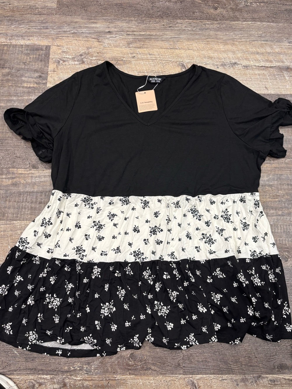 Bloomchic Floral Print Tiered Top 2X 22-24 US NWT